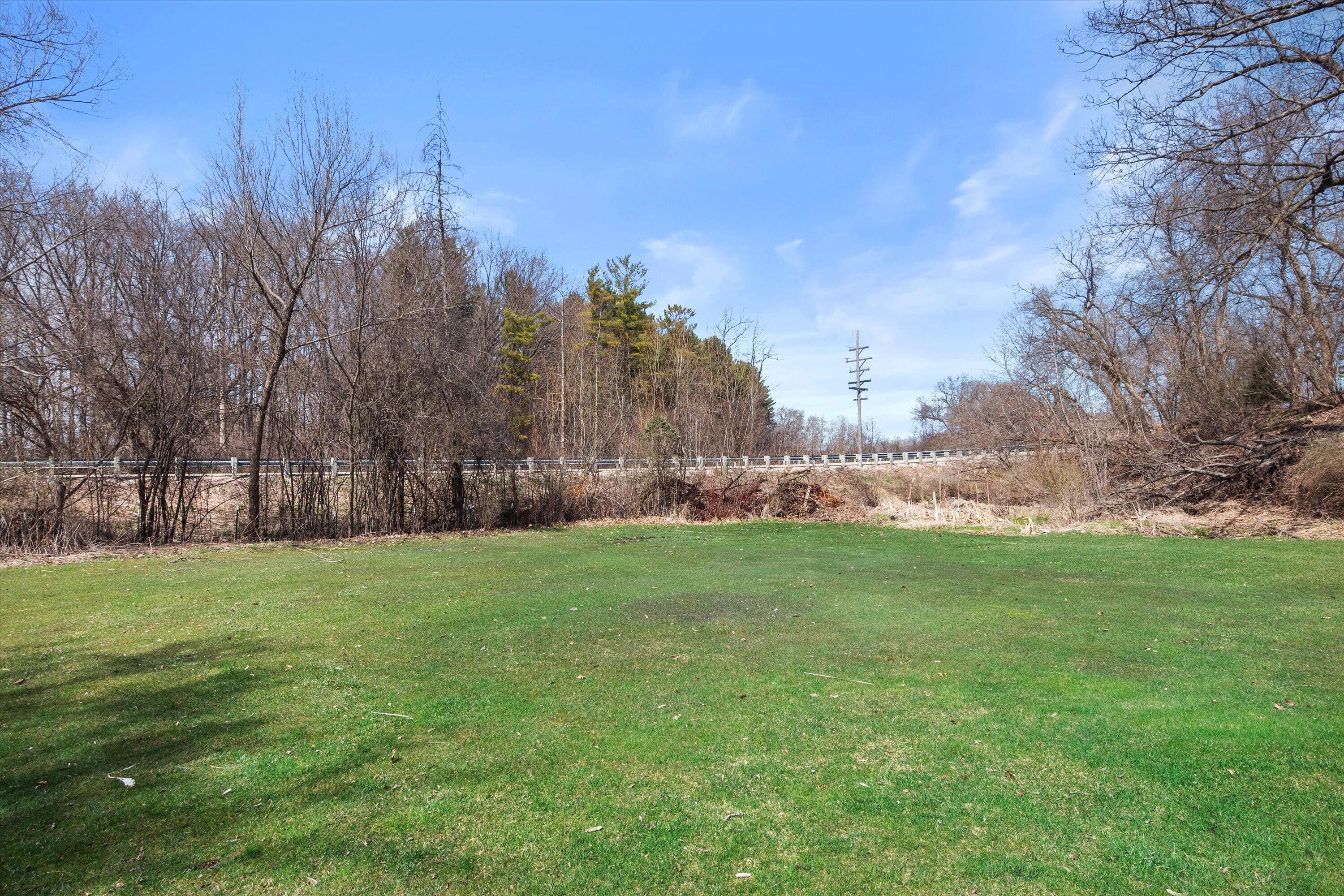 W1689 County Road J Mukwonago, WI 53149 - Photo 28 of 46 62-P2166055