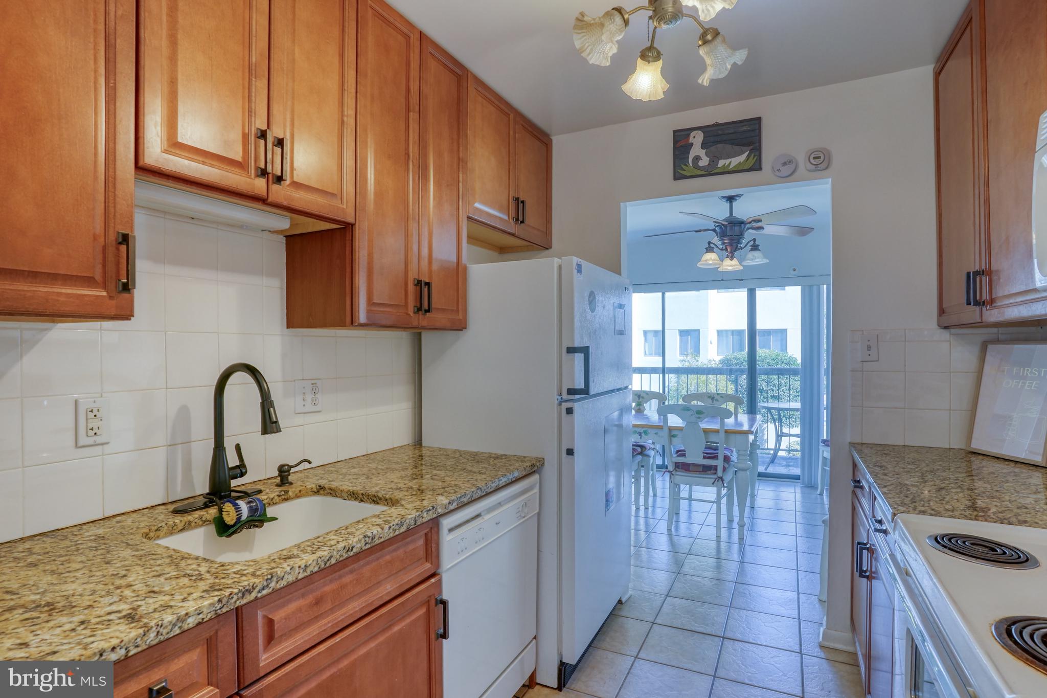 13908 North Ocean Road, Unit 8C Ocean City, MD 21842 - Photo 11 of 36
