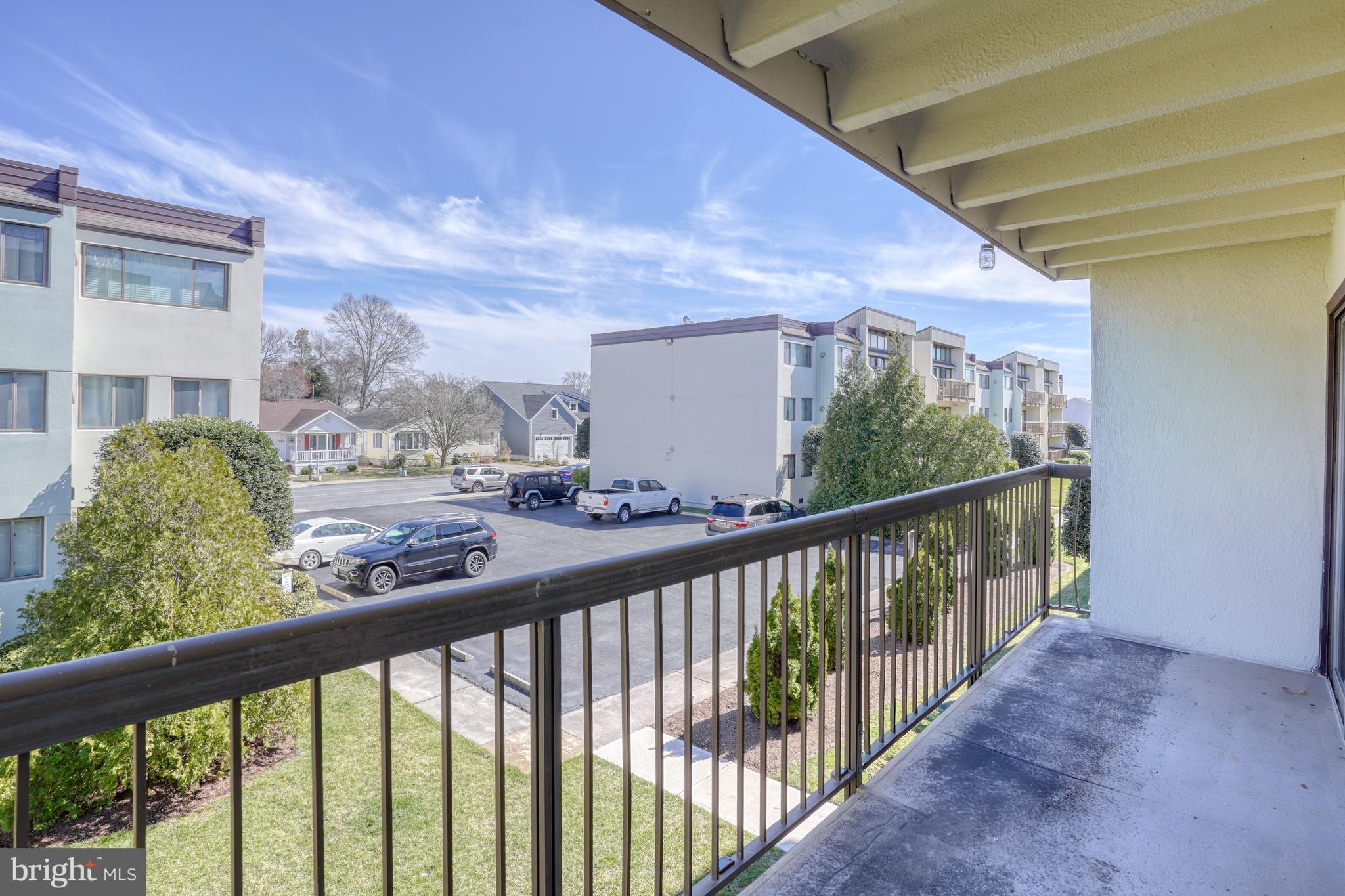 13908 North Ocean Road, Unit 8C Ocean City, MD 21842 - Photo 20 of 36 Great Patio