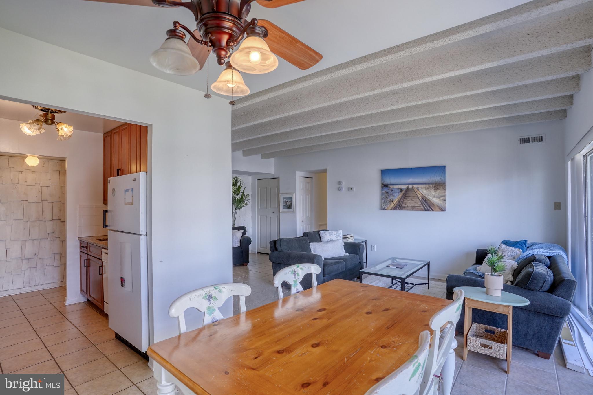 13908 North Ocean Road, Unit 8C Ocean City, MD 21842 - Photo 3 of 36 Large Dining Area