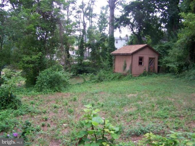 7774 Emerson Road Hyattsville, MD 20784 - Photo 3 of 25 Shed