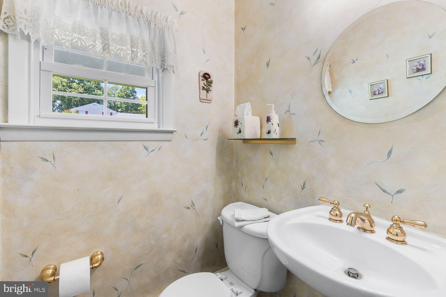 1913 Jody Road Meadowbrook, PA 19046 - Photo 14 of 39 Half Bath Main Floor
