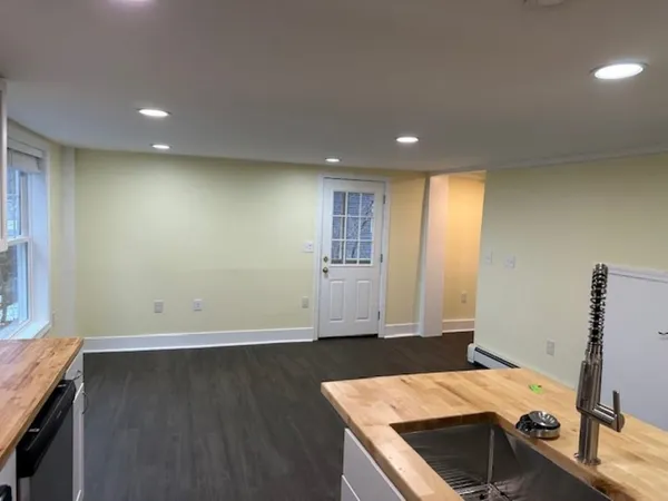 $1,750 | 18 Mill Street, Unit E, Troy, NH 03465