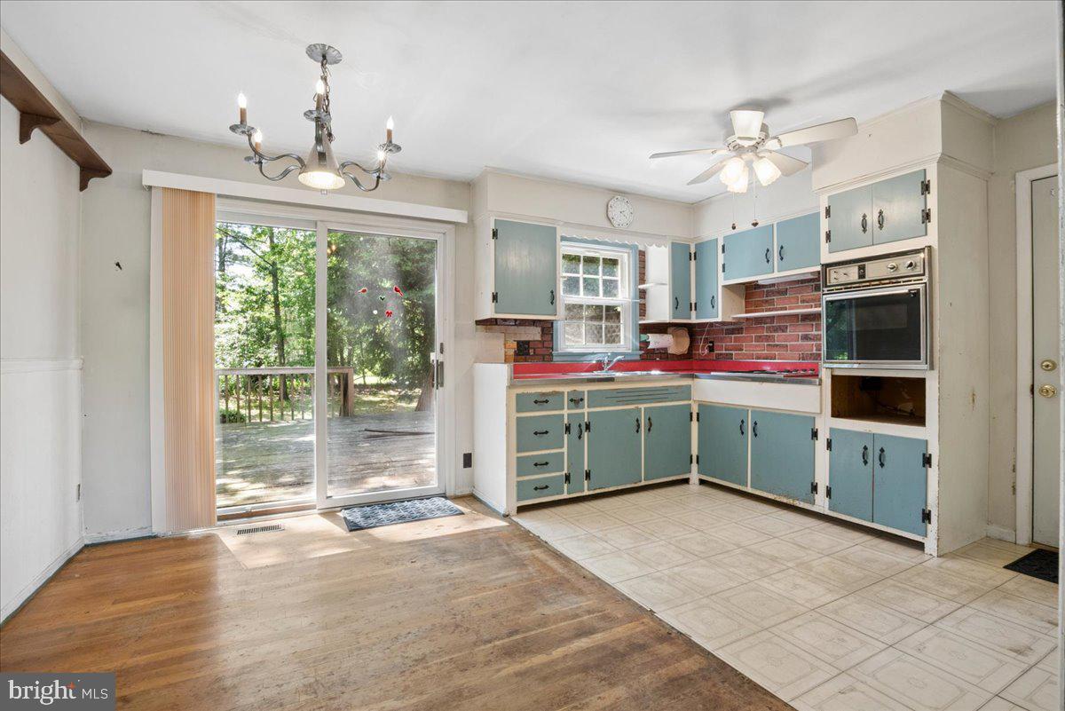 171 1 Mile Road Cranbury, NJ 08512 - Photo 15 of 39 Kitchen/Dining