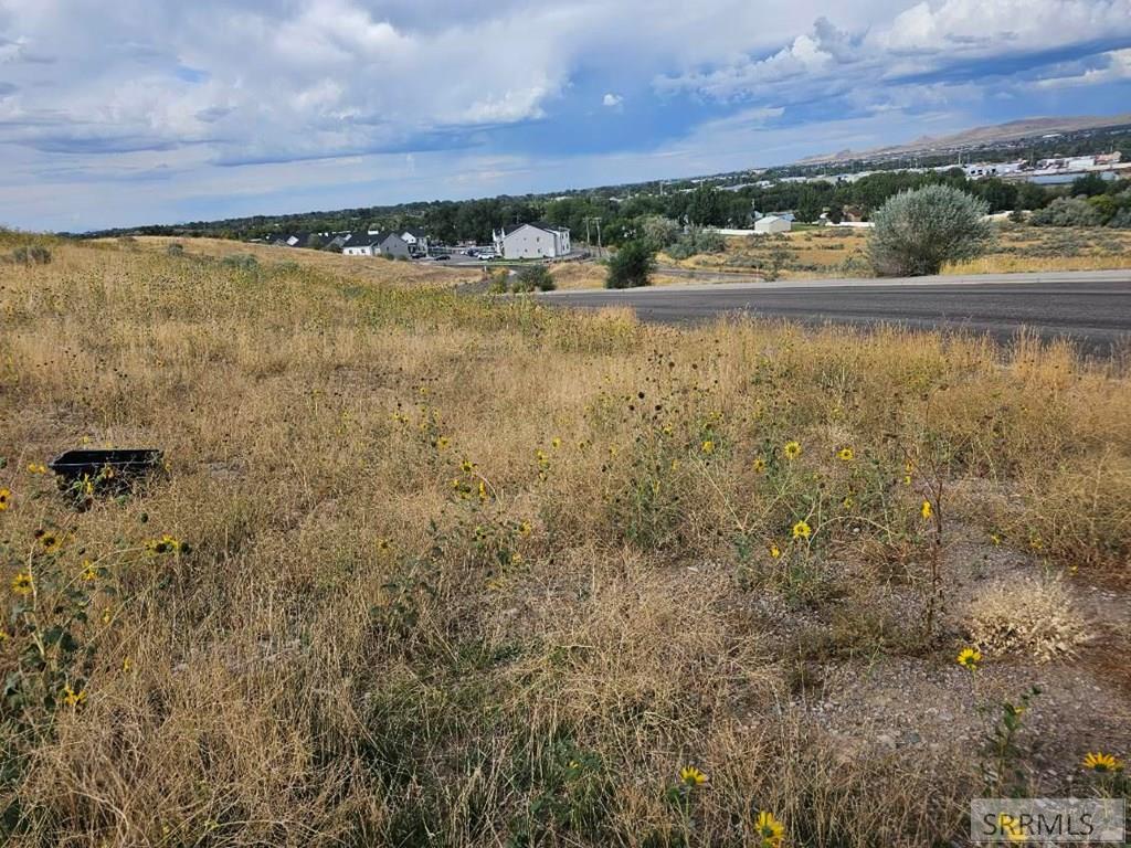 1220 North Gathe Road Pocatello, ID 83204 - Photo 3 of 9
