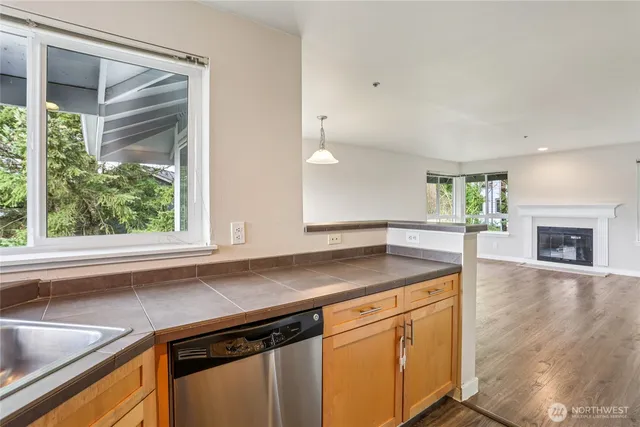 $429,950 | 3927 243rd Place Southeast, Unit I304, Bothell, WA 98021