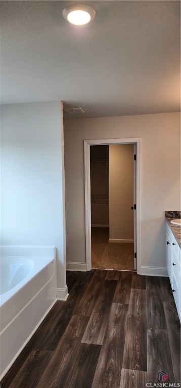 116 Suwannee Way, Unit 266 Jefferson, GA 30549 - Photo 17 of 26 Master Closet off Bathroom