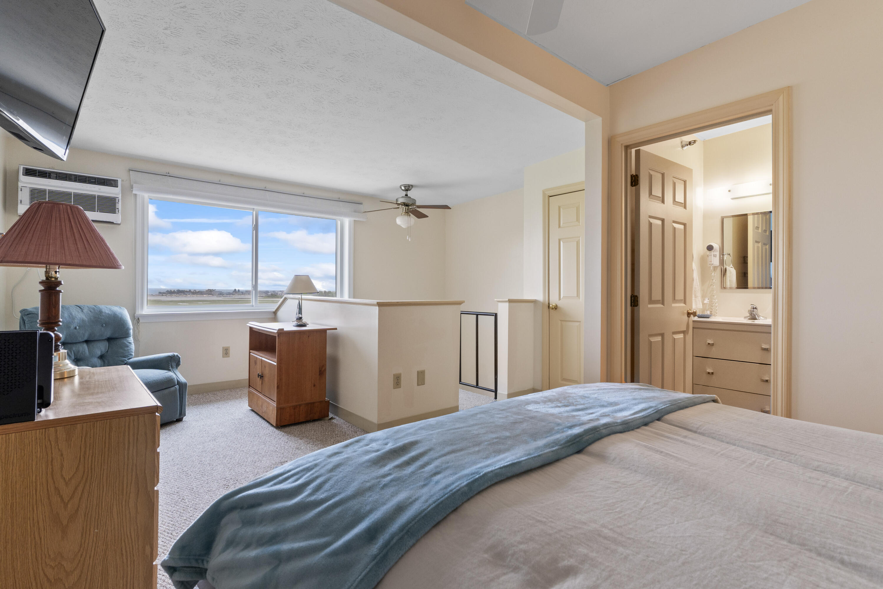 1801 Post Road, Unit 118 Wells, ME 04090 - Photo 27 of 34 Point East Condo For Sale