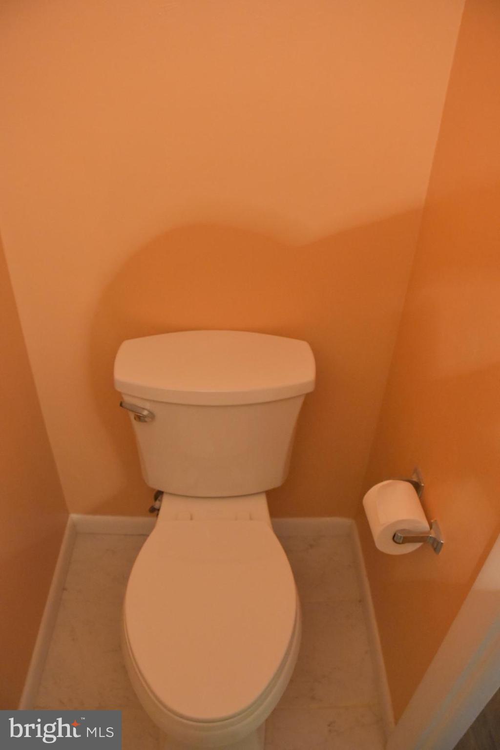 515 North York Road, Unit 1F Willow Grove, PA 19090 - Photo 19 of 35