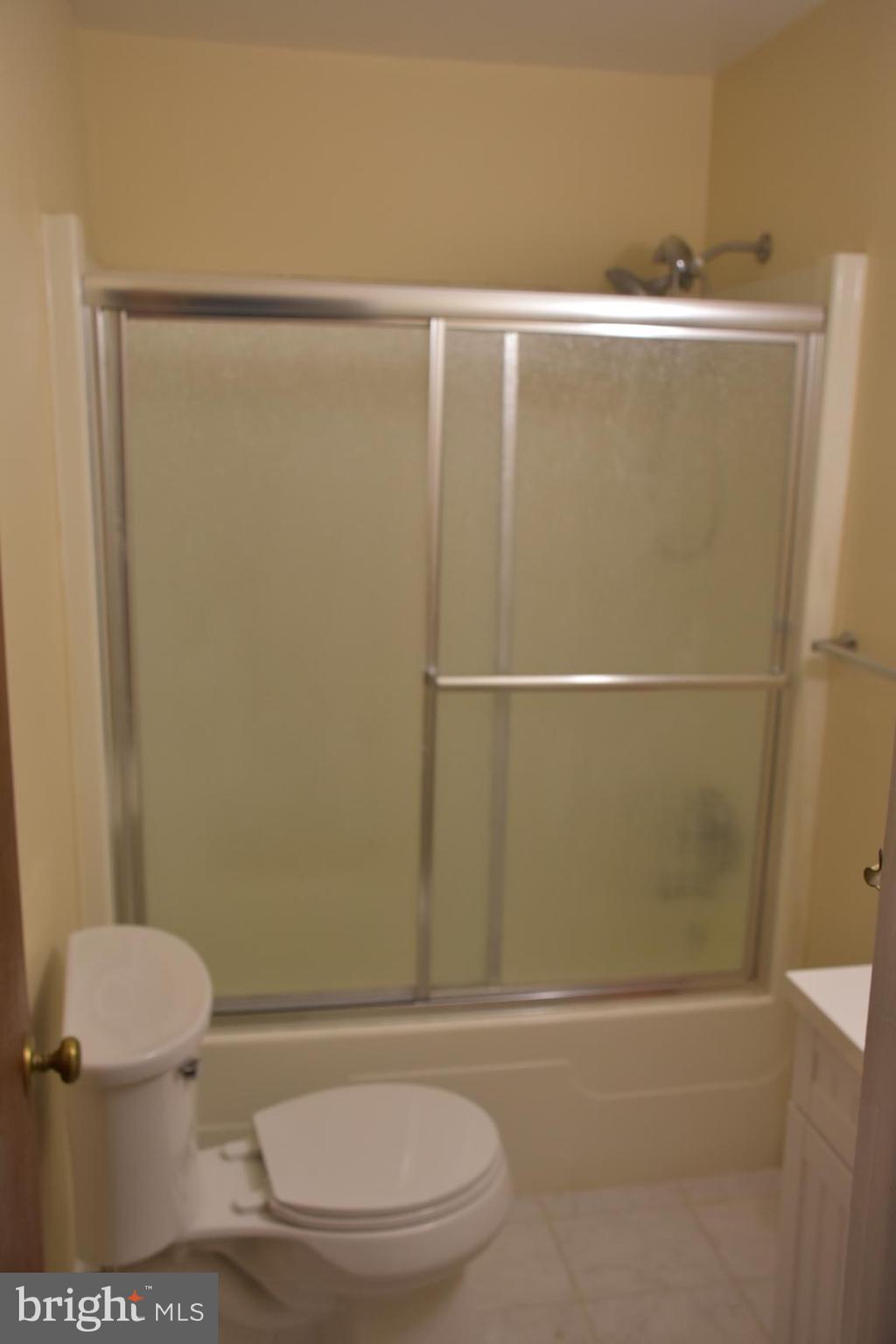 515 North York Road, Unit 1F Willow Grove, PA 19090 - Photo 21 of 35