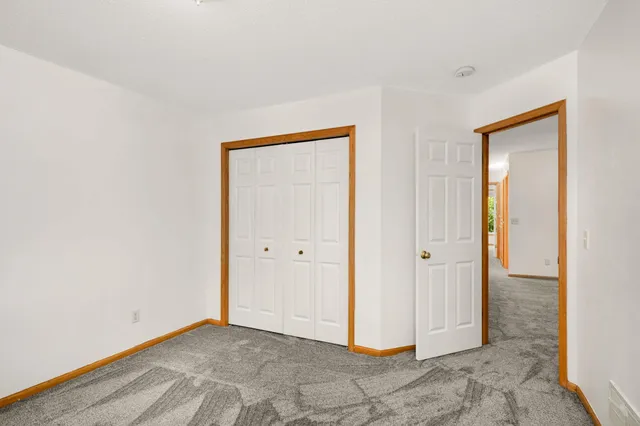 $299,900 | 6127 32nd Avenue North, Crystal, MN 55422