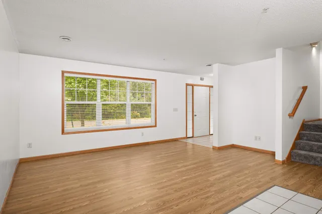 $299,900 | 6127 32nd Avenue North, Crystal, MN 55422