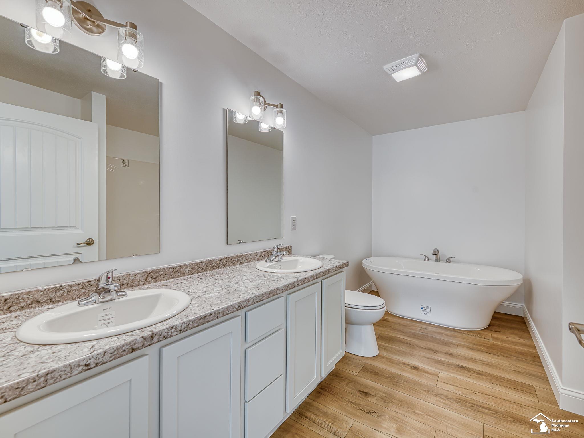 3901 Kane Road Carleton, MI 48117 - Photo 18 of 54