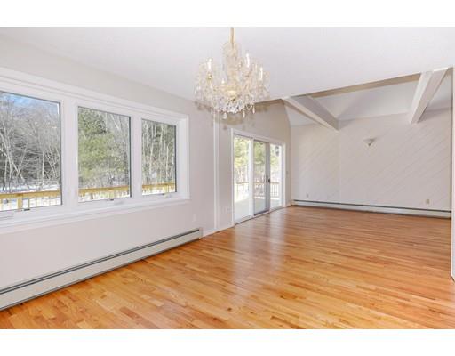 138 Parmenter Road Hudson, MA 01749 - Photo 12 of 29 Gallery Image 12