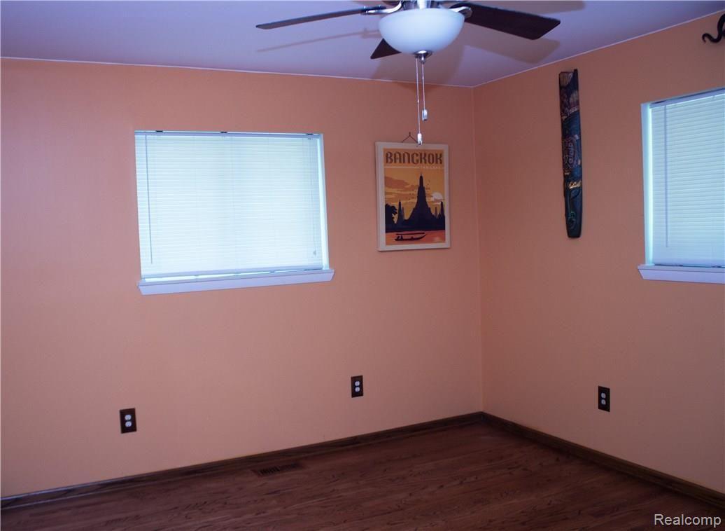 48445 Willow Road Belleville, MI 48111 - Photo 17 of 23 IMG_3427.jpg