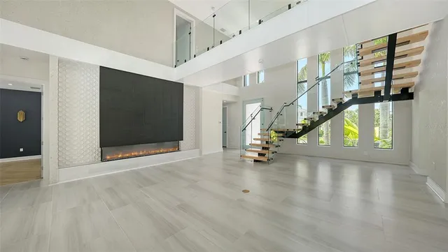 $4,750,000 | 1607 Flower Drive, Sarasota, FL 34239