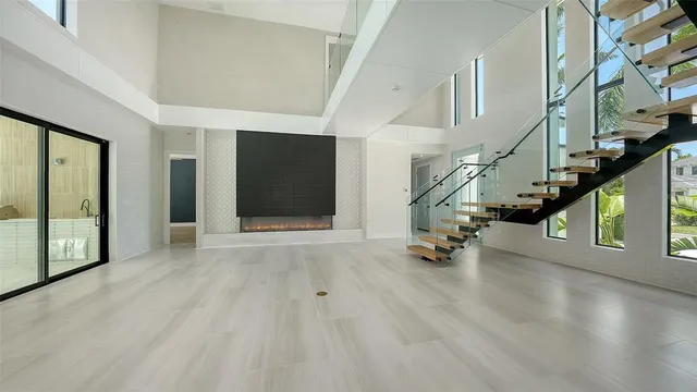 $4,750,000 | 1607 Flower Drive, Sarasota, FL 34239