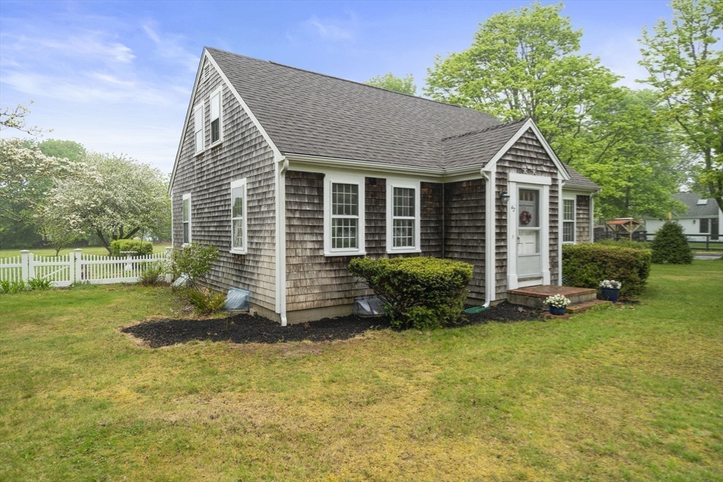 42 Old Barnstable Road Falmouth, MA 02536 - Photo 40 of 40