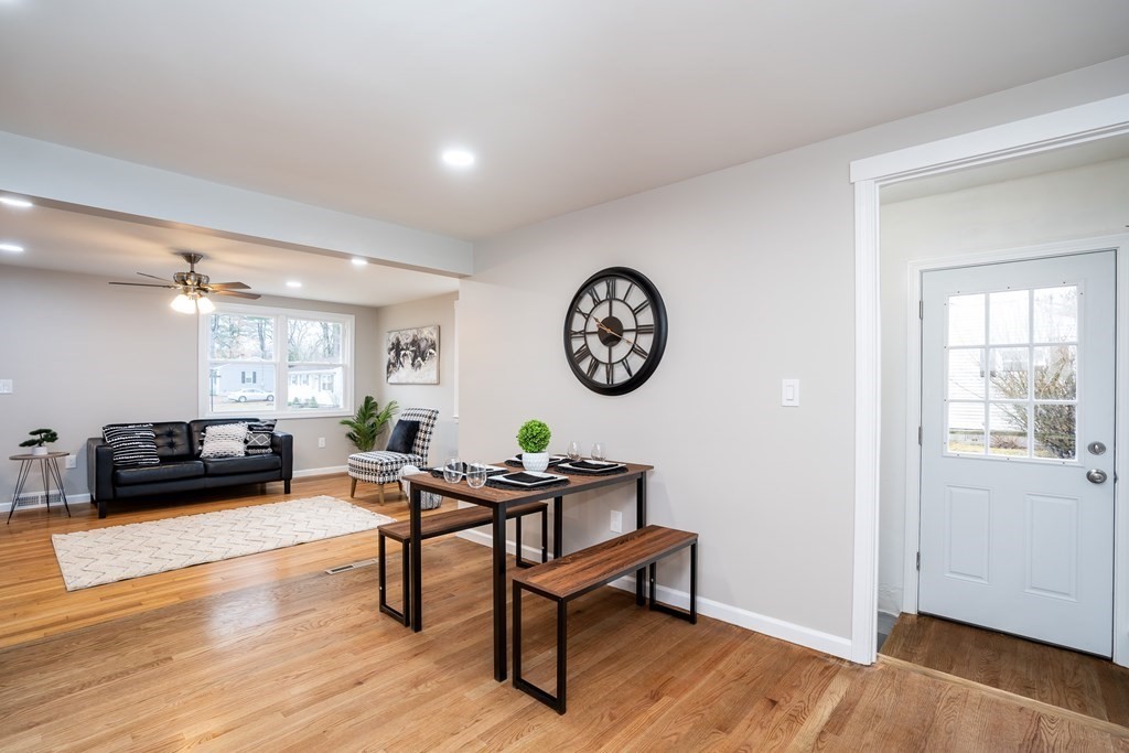 152 Shady Brook Lane Springfield, MA 01118 - Photo 5 of 26 a living room with furniture and a large window