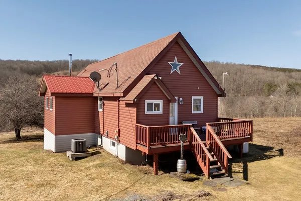 $349,000 | 359 Squire Hill Road, Roxbury, NY 12474