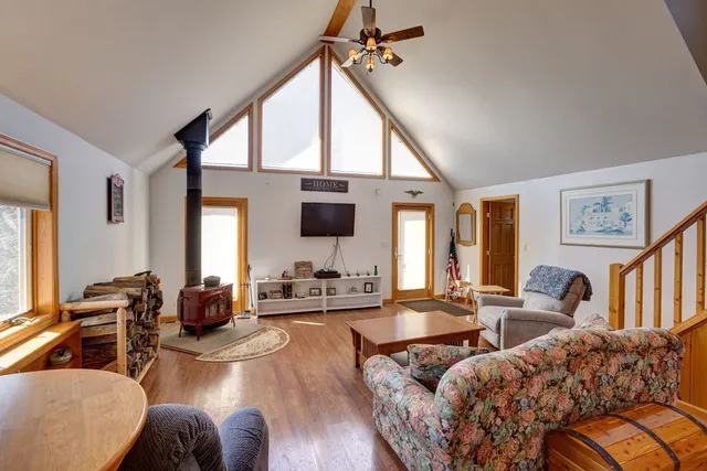 $369,000 | 359 Squire Hill Road, Roxbury, NY 12474