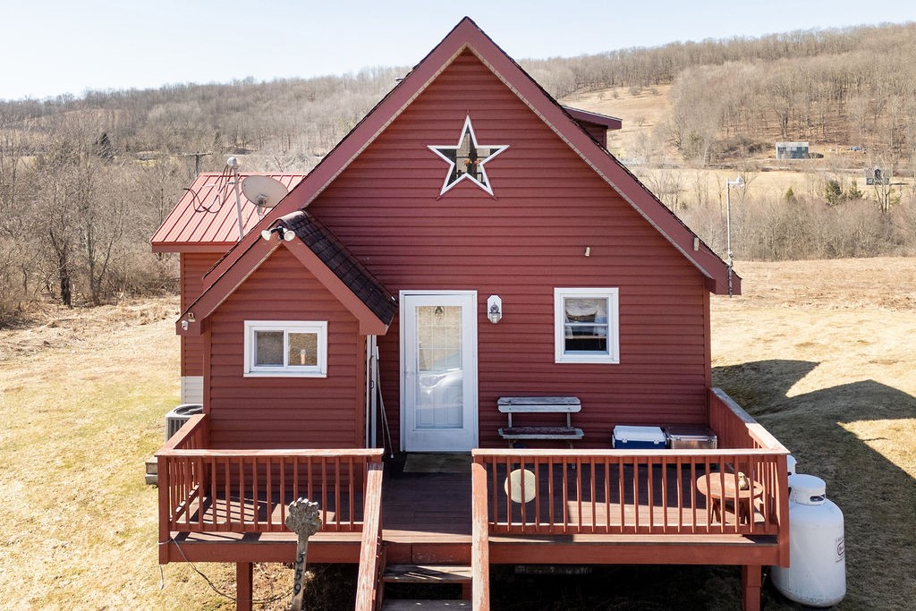 359 Squire Hill Road Roxbury, NY 12474 - Photo 5 of 44