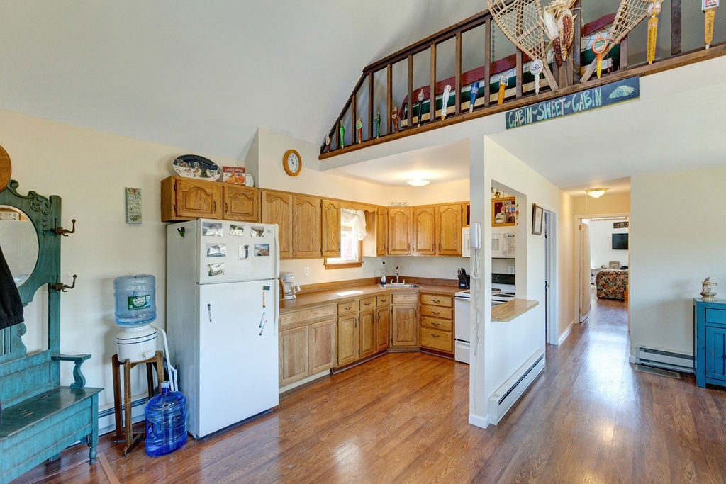 359 Squire Hill Road Roxbury, NY 12474 - Photo 7 of 44