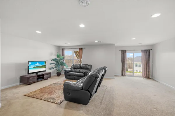 $749,990 | 5035 Jewel Lane North, Plymouth, MN 55446