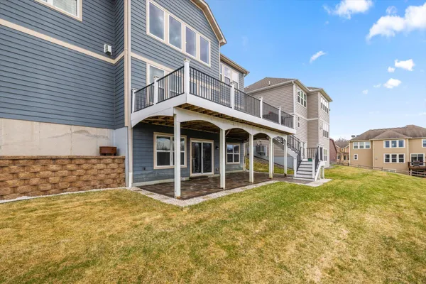 $749,990 | 5035 Jewel Lane North, Plymouth, MN 55446