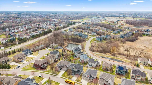 $749,990 | 5035 Jewel Lane North, Plymouth, MN 55446