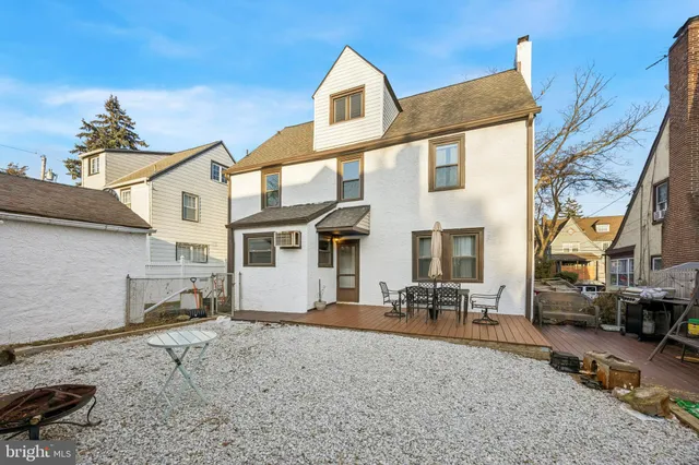 $549,900 | 842 Alexander Avenue, Drexel Hill, PA 19026