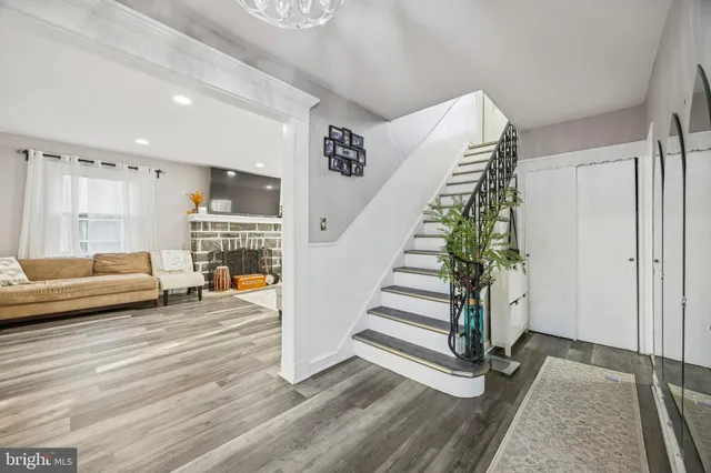 $549,900 | 842 Alexander Avenue, Drexel Hill, PA 19026