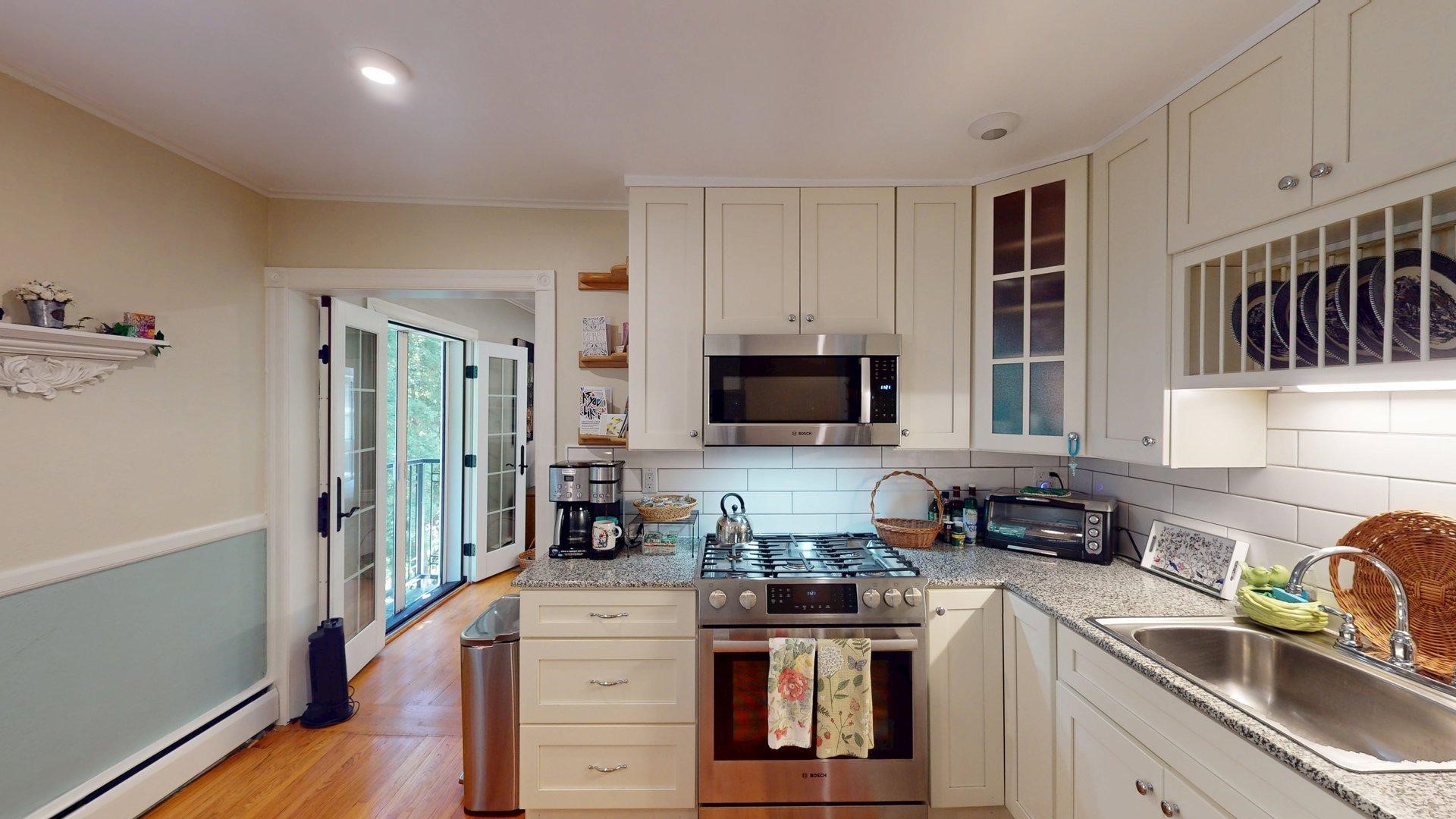 3630 Sycamore Road Erie, PA 16505 - Photo 22 of 37 Kitchen Unit 4