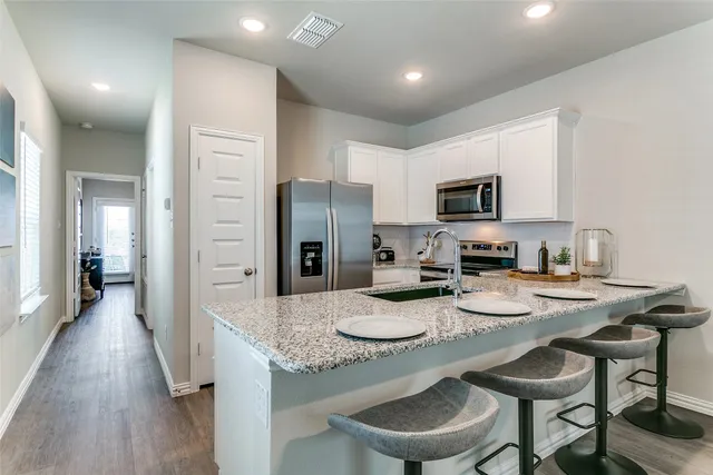 $1,303 | 5401 Barlean Ranch, Unit 79R, Fort Worth, TX 76123