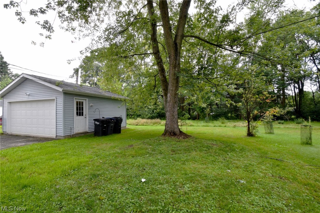 33600 Baldwin Road Solon, OH 44139 - Photo 28 of 32