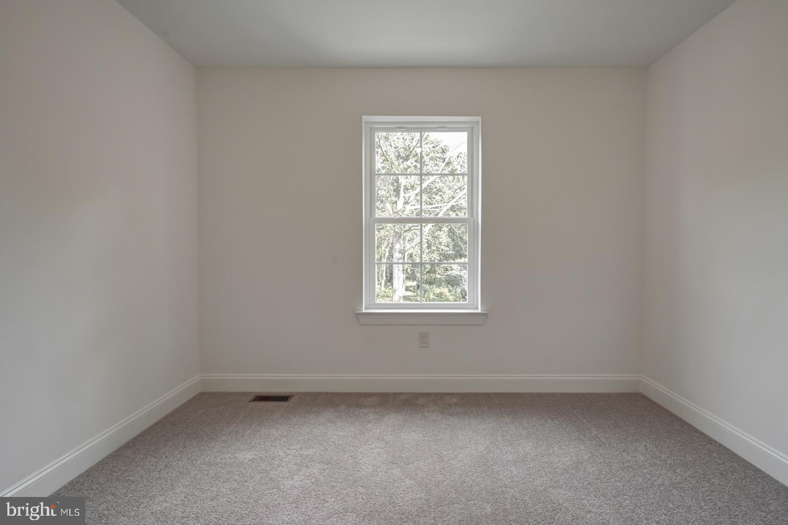 379 North Chew Road Hammonton, NJ 08037 - Photo 25 of 44 Gallery Image 25