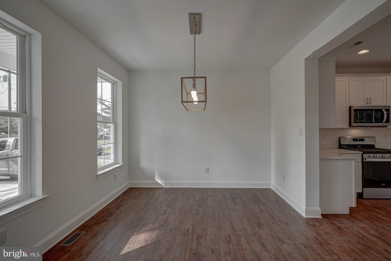 379 North Chew Road Hammonton, NJ 08037 - Photo 8 of 44 Gallery Image 8