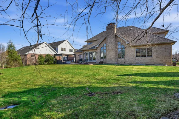 $695,000 | 11924 195th Street, Mokena, IL 60448