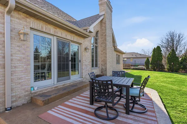 $695,000 | 11924 195th Street, Mokena, IL 60448