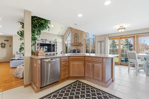 $695,000 | 11924 195th Street, Mokena, IL 60448