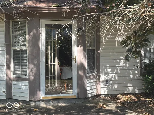 $300,000 | 8615 Sunningdale Boulevard, Indianapolis, IN 46234