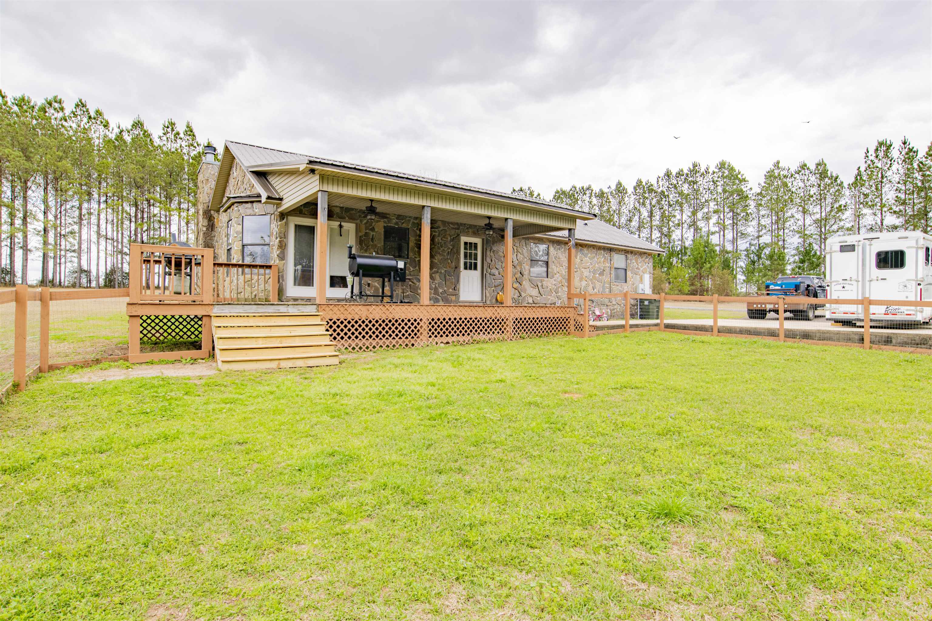 54879 Coleman Road Perdido, AL 36562 - Photo 8 of 38