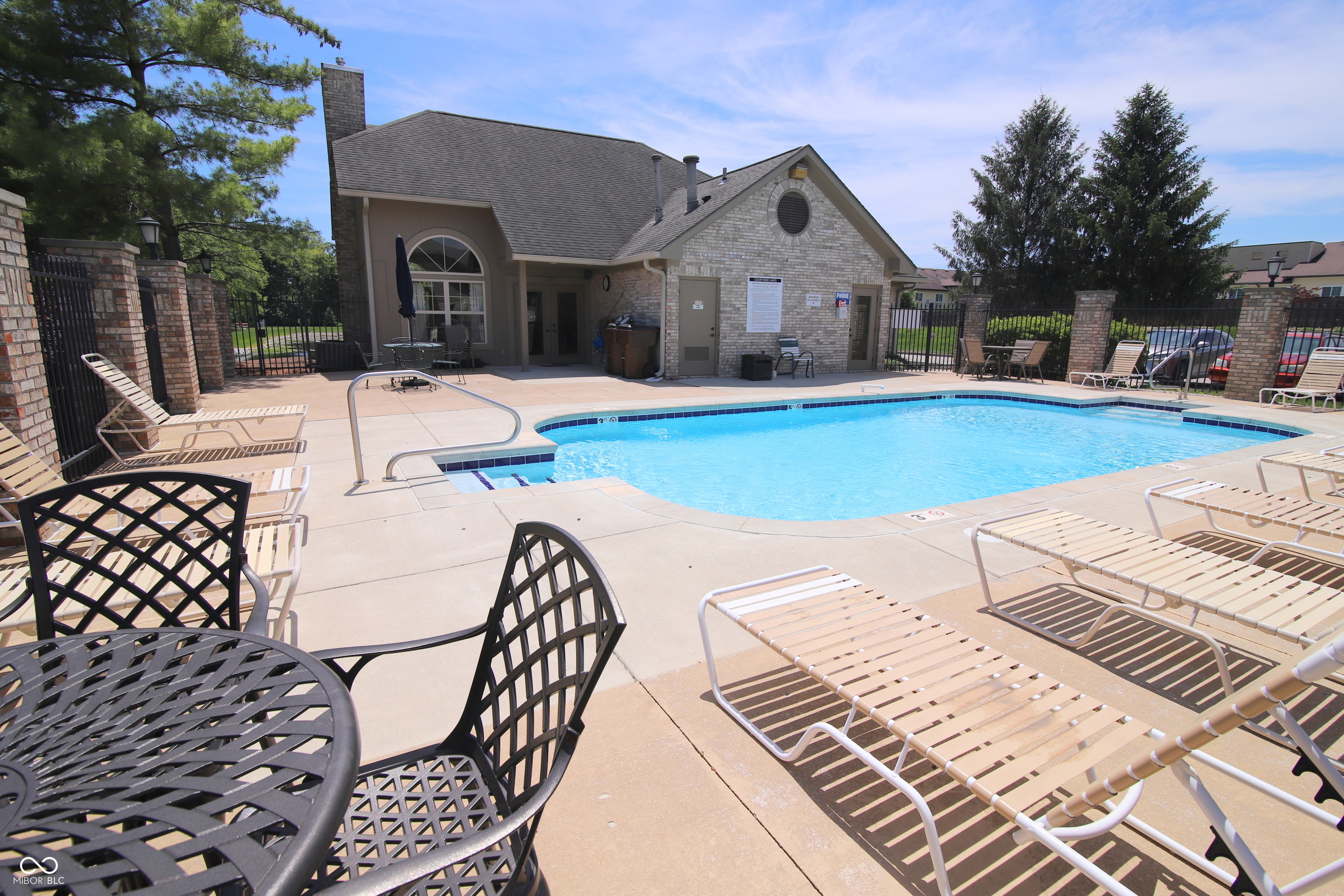 7484 Courtyard Way Fishers, IN 46038 - Photo 44 of 55