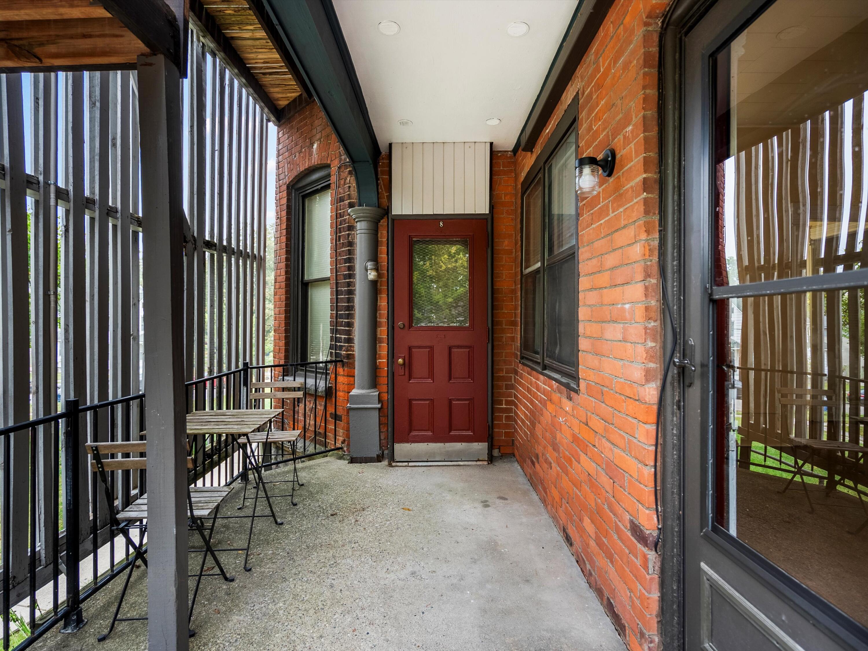 1136 Prospect Street Ann Arbor, MI 48104 - Photo 11 of 67 60-DSC09374