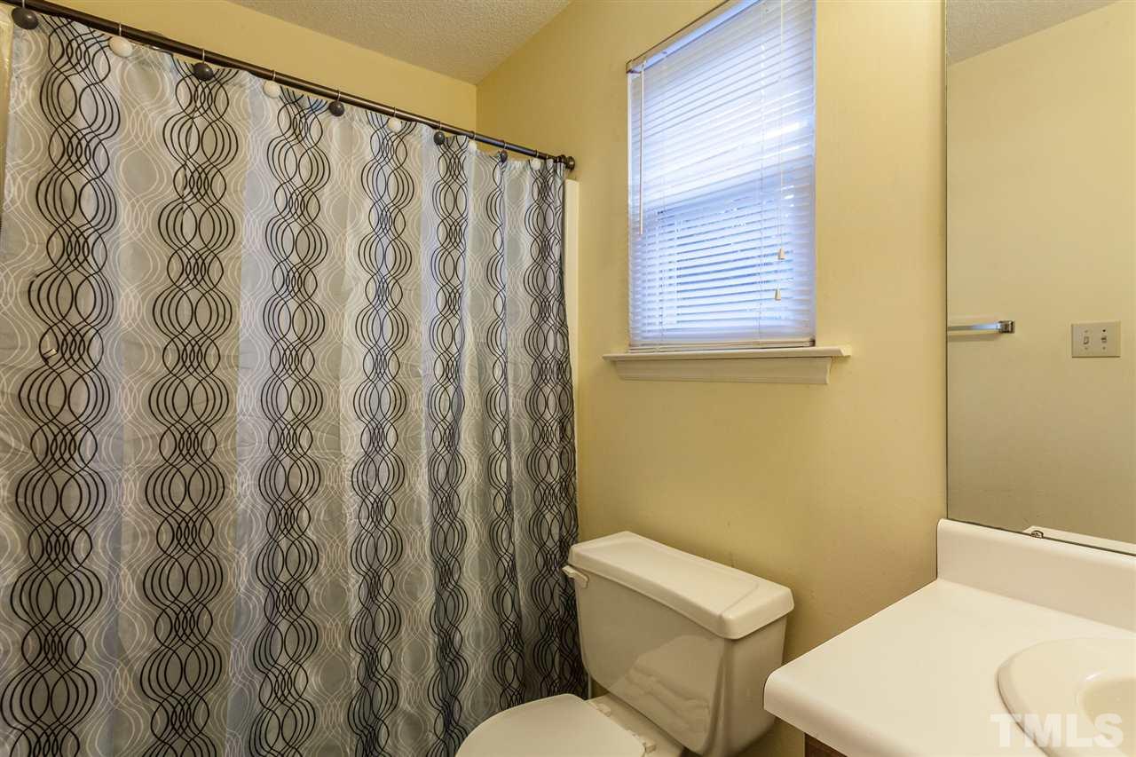 3520 Lytham Place Raleigh, NC 27604 - Photo 20 of 28