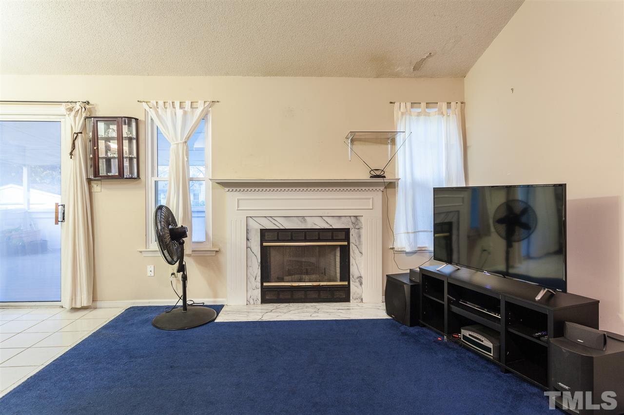 3520 Lytham Place Raleigh, NC 27604 - Photo 6 of 28