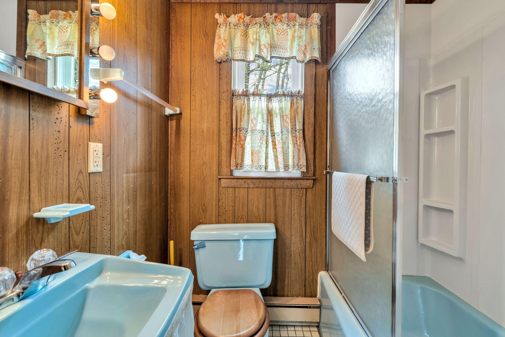 10 Bartlett Road Wellfleet, MA 02667 - Photo 34 of 41 Bathroom