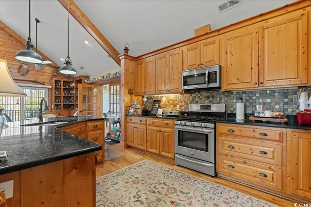 $799,900 | 1124 Kingsburg Highway, Johnsonville, SC 29555