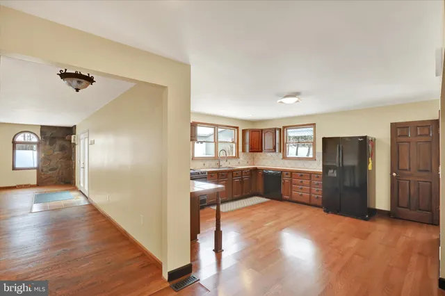 $440,000 | 1239 South Meadow Lane, Palmyra, PA 17078