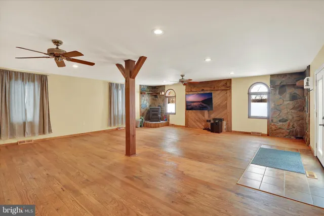 $440,000 | 1239 South Meadow Lane, Palmyra, PA 17078